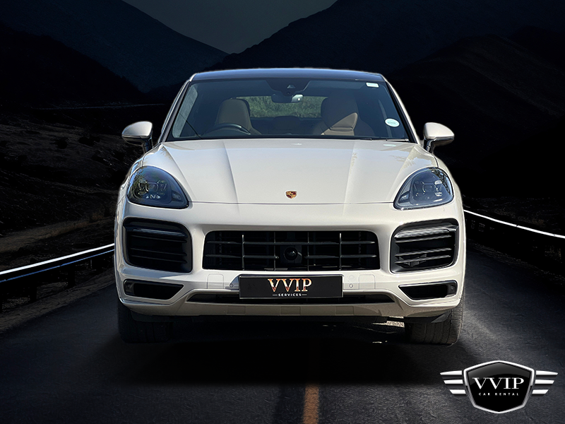 Porsche-Cayenne-GTS_front